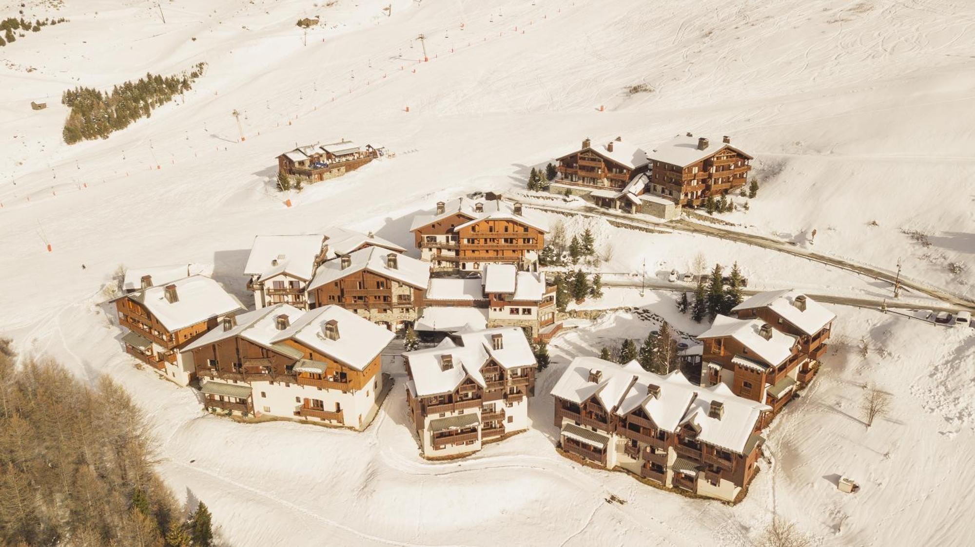 Le Hameau De La Sapiniere Aparthotel Сен-Мартен-дьо-Белвил Екстериор снимка